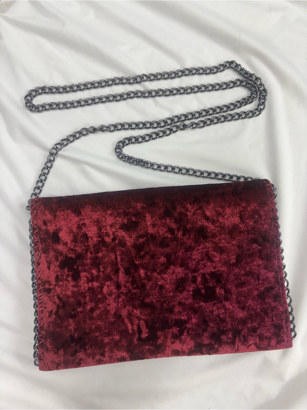 NWT Chelsea28 Burgundy Velvet Chain Crossbody Bag